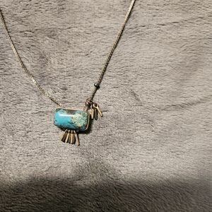 Chic Silver And Turquoise Necklace